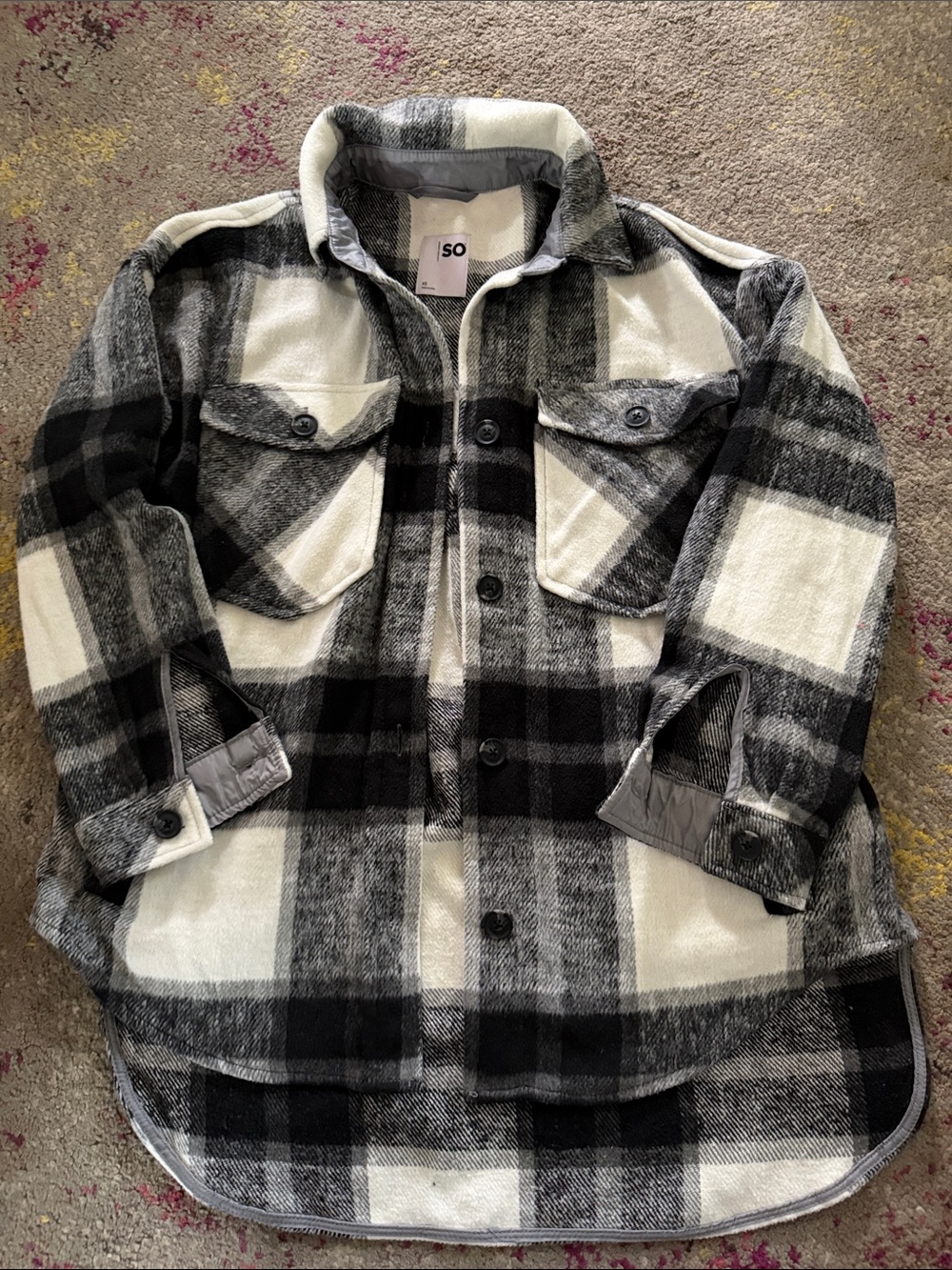 Women’s xs Black & White Plaid Shacket Jacket
